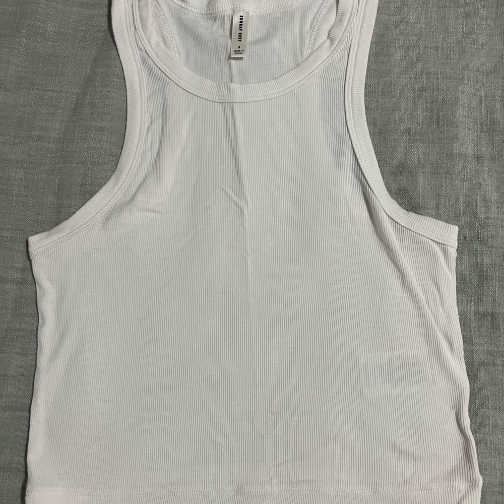 Aritzia Sunday Best - Honour Tank